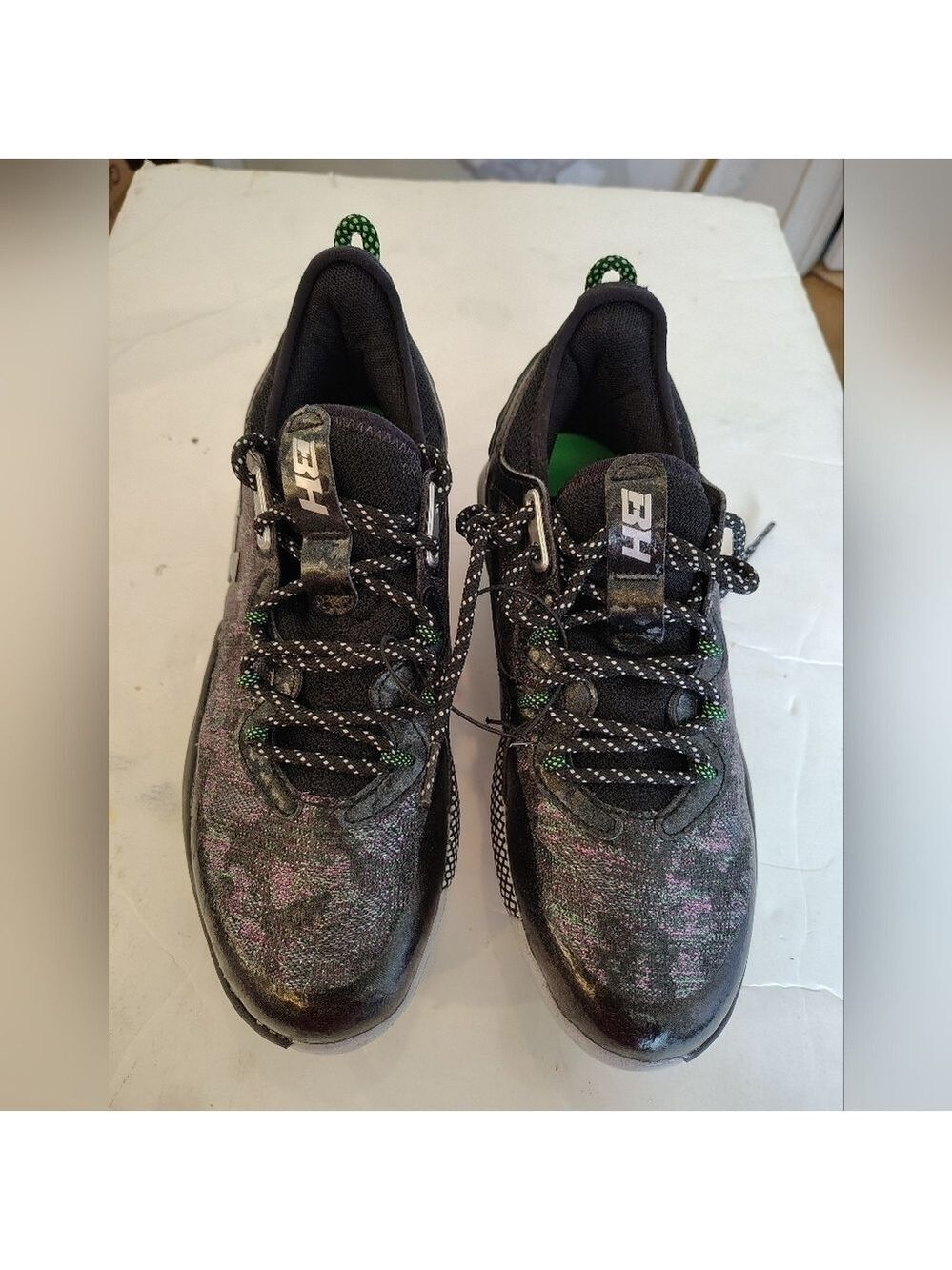 Under Armour Harper 8 Low ST Baseball Black/Green |3026588-001|